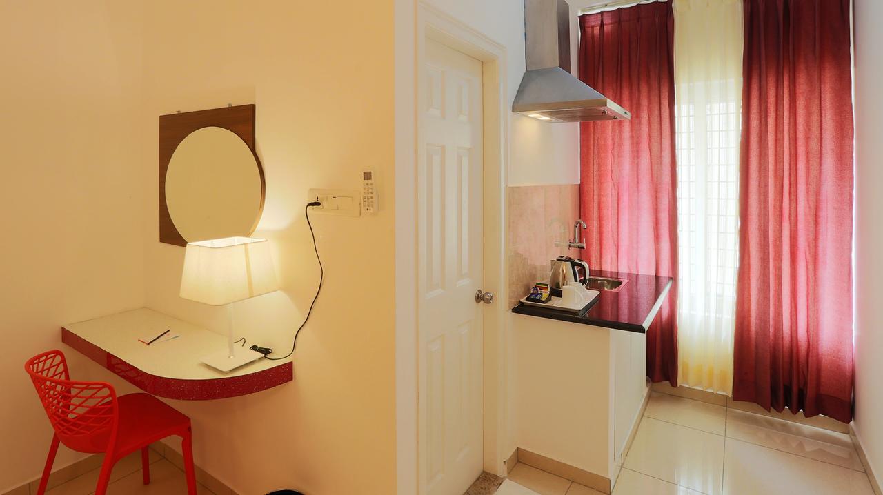 Highsky Whitefield Hotel Bangalore Bagian luar foto