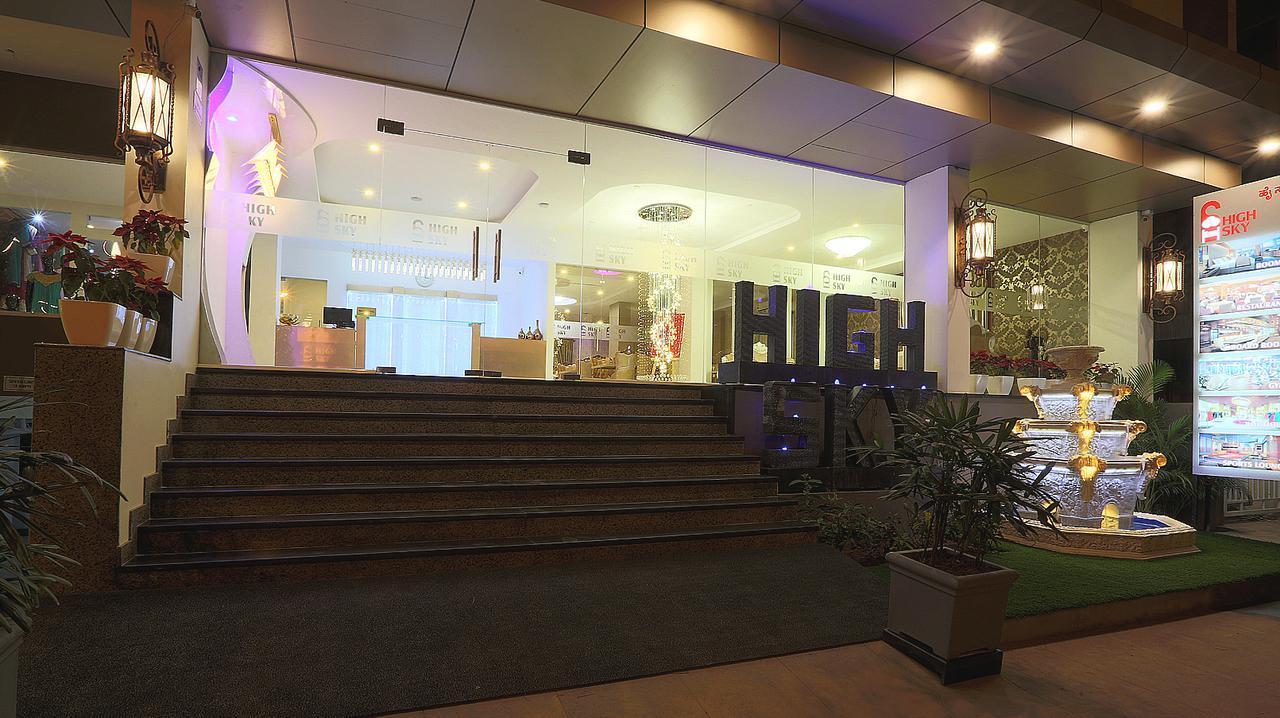 Highsky Whitefield Hotel Bangalore Bagian luar foto