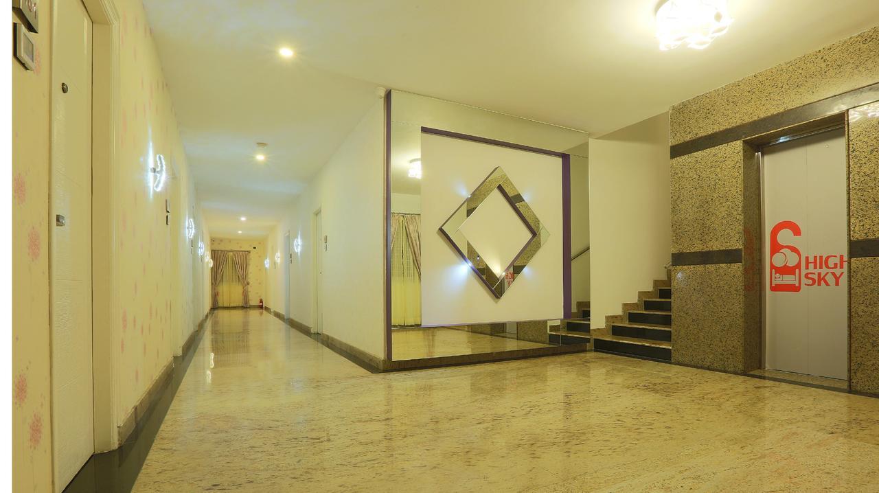 Highsky Whitefield Hotel Bangalore Bagian luar foto