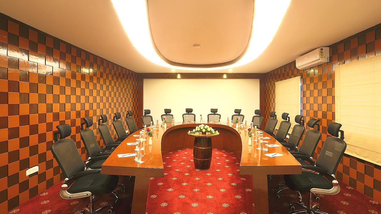Highsky Whitefield Hotel Bangalore Bagian luar foto